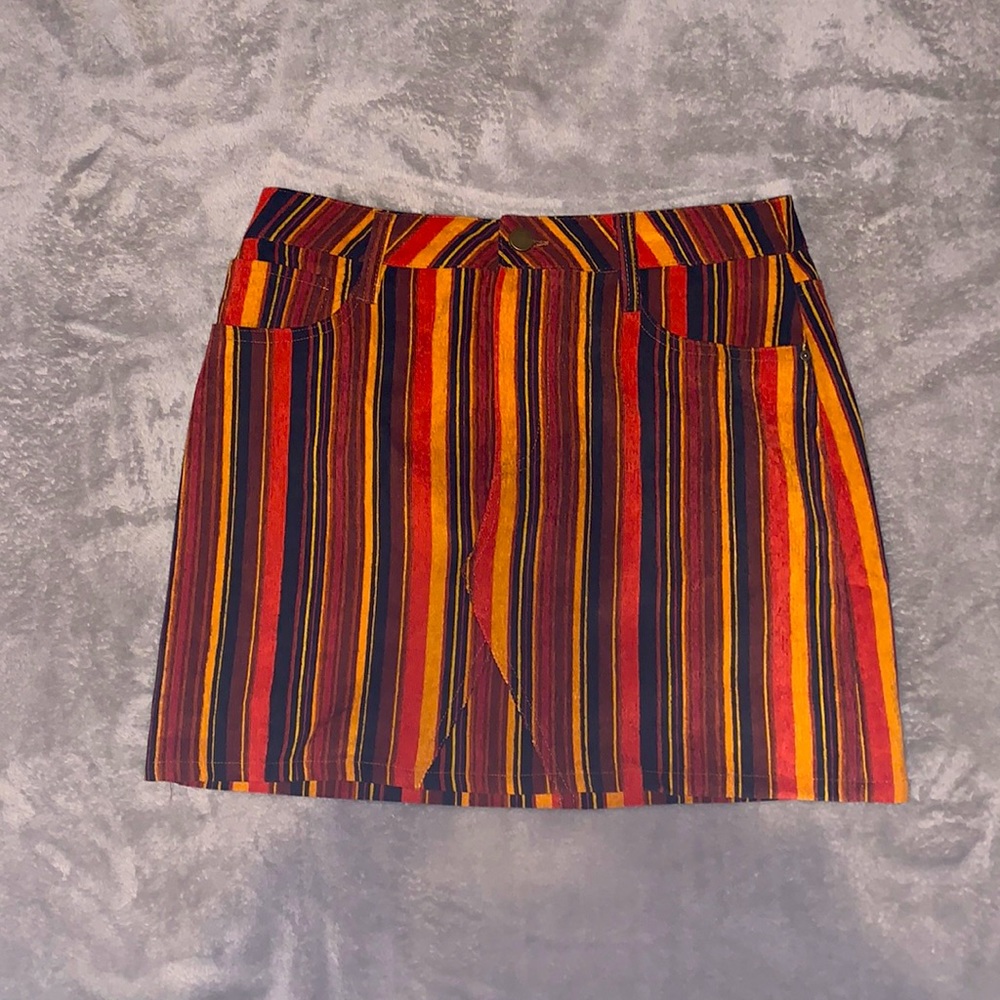 Altrd state skirt
